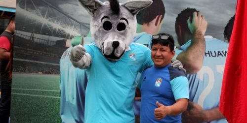 Sporting Cristal presentó a “Fierita”, su nueva mascota