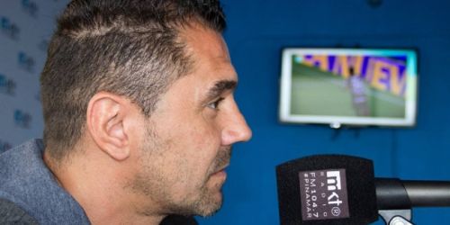 Esteban 'Bichi' Fuertes: "Messi no tuvo al Burruchaga ni al Valdano que s&iacute; tuvo Maradona"