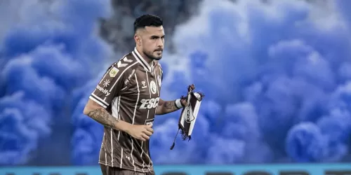 Ignacio Vázquez fue elegido como el mejor jugador del Torneo y recibió 10 millones de pesos