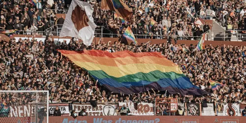 La innovaci&oacute;n del St. Pauli para su estadio: pondr&aacute; el panel solar m&aacute;s grande del mundo