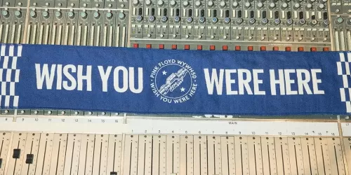 Inter y Pink Floyd se aliaron y lanzarno una colección por los 50 años de "Wish You Were Here'