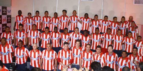 Junior de Barranquilla presentó su nueva camiseta