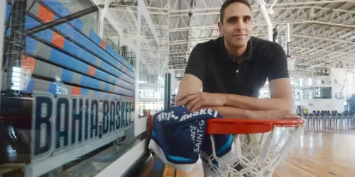 Juan Guti&eacute;rrez, ex jugador de la Selecci&oacute;n Argentina de b&aacute;squet: "Los Juegos Ol&iacute;mpicos del 2008 son un recuerdo imborrable"