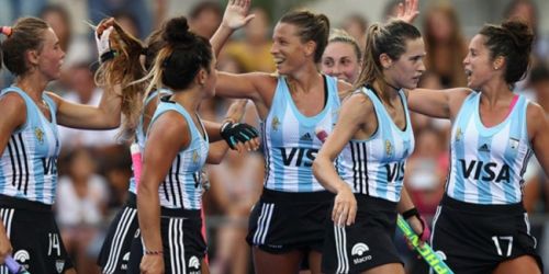 Camino a Tokio 2020: la actualidad de Las Leonas y su director t&eacute;cnico de la mano de Medif&eacute;