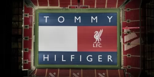 Liverpool y Tommy Hilfiger sellan una alianza que une fútbol, moda y cultura global