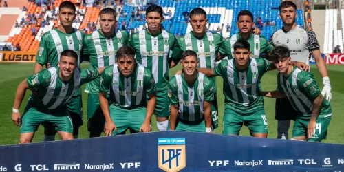 Macron pisa fuerte en el fútbol argentino: ¿Con qué clubes firmó?