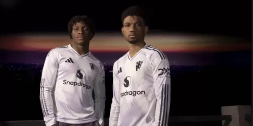 Manchester United y adidas presentaron la camiseta alternativa para la temporada 2025/26