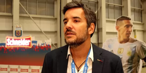 Mat&iacute;as Canzani, Gerente de Marketing CCU: "El enamoramiento de la gente con la Selecci&oacute;n, nos hace el trabajo m&aacute;s f&aacute;cil"