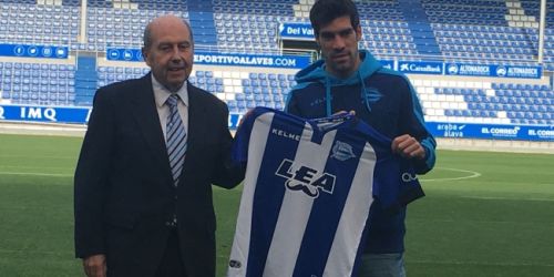 El Deportivo Alav&eacute;s sumar&aacute; un bigote a su uniforme para fomentar el movimiento Movember