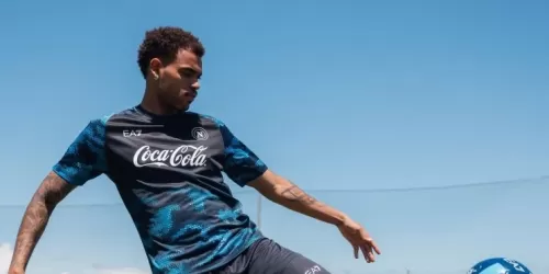 Napoli y su nuevo acuerdo con Coca-Cola: ¿Cómo es?