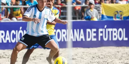 Nicol&aacute;s Magrini, DT de la Selecci&oacute;n Argentina de f&uacute;tbol playa: "Queremos ir a hacer un buen papel"