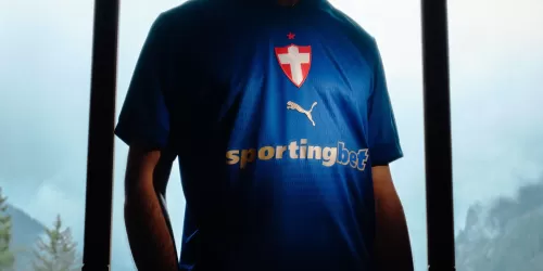 Palmeiras y Puma presentan una nueva camiseta inspirada en sus ra&iacute;ces italianas