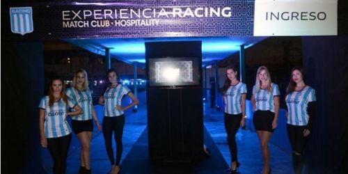 Leo Morales, World Eleven: "El partido es la excusa de una fiesta para los hinchas de Racing"