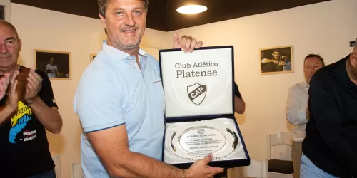 Santiago Luppi, encargado de marketing de Platense: "El &aacute;rea de marketing empez&oacute; a crecer antes del ascenso"