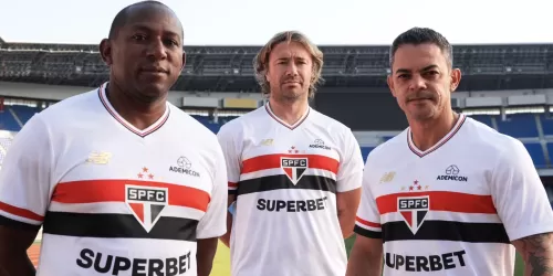 S&atilde;o Paulo lanz&oacute; una camiseta en homenaje a la Intercontinental ante Liverpool