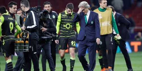 El presidente del Sporting de Lisboa acus&oacute; de ir para atr&aacute;s a los jugadores frente al Atl&eacute;tico de Madrid y los suspendi&oacute;