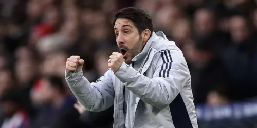 El t&eacute;cnico especializado en pelotas paradas del Arsenal tiene un bonus por cada gol por esa v&iacute;a
