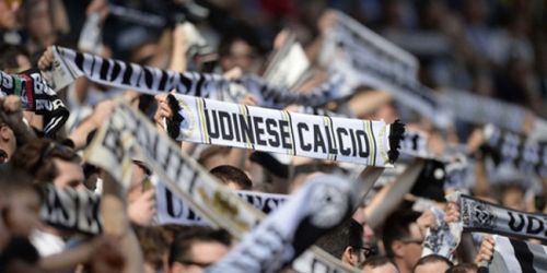 El Udinese de Italia pone a la venta entradas a un euro para llenar el estadio