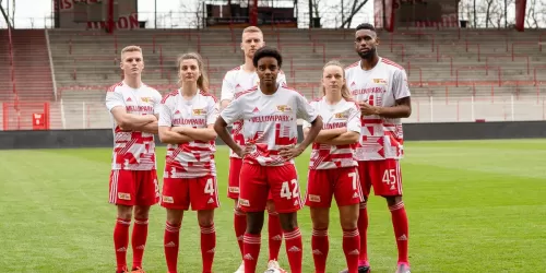 Union Berlin presentó una camiseta en apoyo a un centro deportivo y cultural de la ciudad