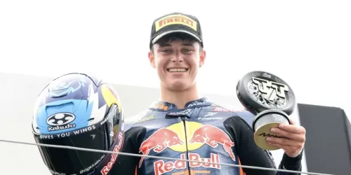 Valent&iacute;n Perrone, piloto argentino de Moto3: "Yo no eleg&iacute; ser argentino, lo sent&iacute; as&iacute;"