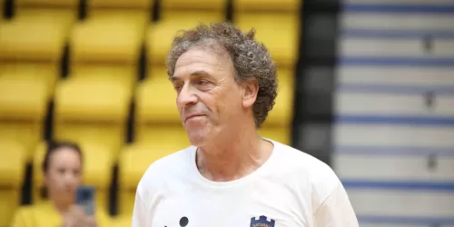 Waldo Kantor, medallista ol&iacute;mpico de voley argentino: "Lo que esta haciendo Argentina en la Nations League es genial"