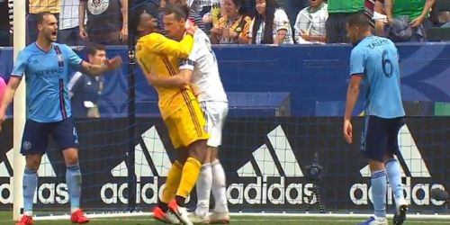 La agresi&oacute;n de Ibrahimovic que hizo que fuera sancionado por la MLS