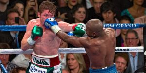¿Cuánto ganó Mayweather apostando a la derrota de Canelo Álvarez?