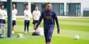 El conflicto entre Mbappé y el PSG: el club podría perder puntos o no incorporar en el mercado