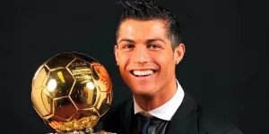 Cristiano Ronaldo fue elegido como el mejor futbolista de todos los tiempos