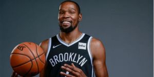 Kevin Durant quiere retirarse cerca de Messi