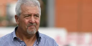 Gustavo Ferr&iacute;n, el entrenador que hizo debutar en las juveniles de Uruguay a Cavani: "Puede jugar con Benedetto"