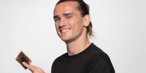 Konami canceló un contrato con Griezmann por un video que salió a la luz