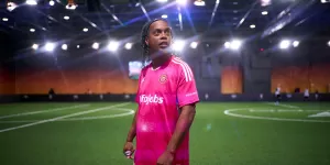 La insólita cifra que recibirá Ronaldinho tras su participación en la Kings League