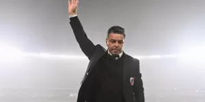 Vuela para Arabia: los jugadores que dirigir&aacute; Gallardo en el Al-Ittihad