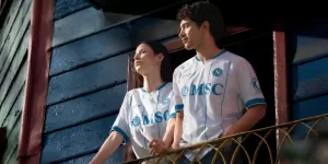 Napoli lanz&oacute; su camiseta suplente en homenaje a Argentina y Maradona