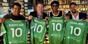 Ronaldinho se convirtió en accionista de un club de Estados Unidos