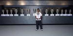 Vinicius Jr. igual&oacute; a Haaland y se convirti&oacute; en el futbolista m&aacute;s valioso de la historia del f&uacute;tbol