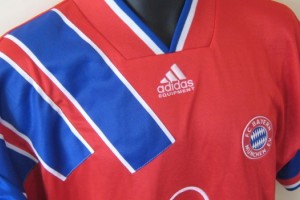 &iquest;Por qu&eacute; la FIFA le proh&iacute;be a las marcas dise&ntilde;ar los viejos modelos?	