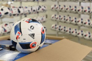 adidas ya entreg&oacute; las pelotas de la EURO2016 a todas las selecciones participantes