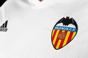Nueva camiseta adidas del Valencia para La Liga 2015/2016