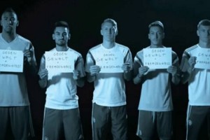 La Selecci&oacute;n de Alemania se sum&oacute; al apoyo a los refugiados sirios