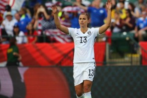 Nike le renovó el contrato a Alex Morgan en pleno embarazo 