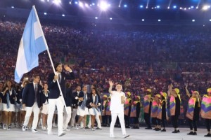 Amigos Ol&iacute;mpicos de McDonald's en la Ceremonia