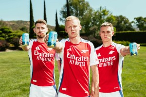 El Arsenal lleg&oacute; a un acuerdo Athletic Brewing para tener una cerveza sin alcohol oficial del club