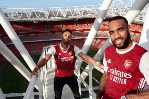 &iquest;Cu&aacute;ntos millones de euros genera el f&uacute;tbol en cuanto a patrocinios?