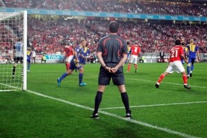 El f&uacute;tbol argentino incorporar&iacute;a &aacute;rbitros en la l&iacute;nea de gol