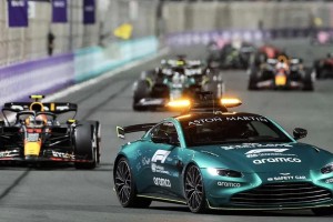 Aston Martin deja el Safety Car de la F1 y Mercedes recupera la exclusividad desde 2026