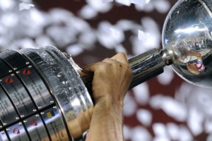 Uruguay sue&ntilde;a con un cupo m&aacute;s para la Copa Libertadores 2017