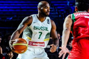 La aerol&iacute;nea que junt&oacute; a un basquetbolista y su hijo por Navidad a trav&eacute;s de una activaci&oacute;n 