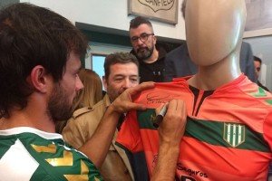 Orbis Seguros es el nuevo sponsor del Club Atl&eacute;tico Banfield 